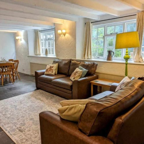 Commercial property for sale in Bovey Tracey, Devon - A Fantastic Former Country House Hotel