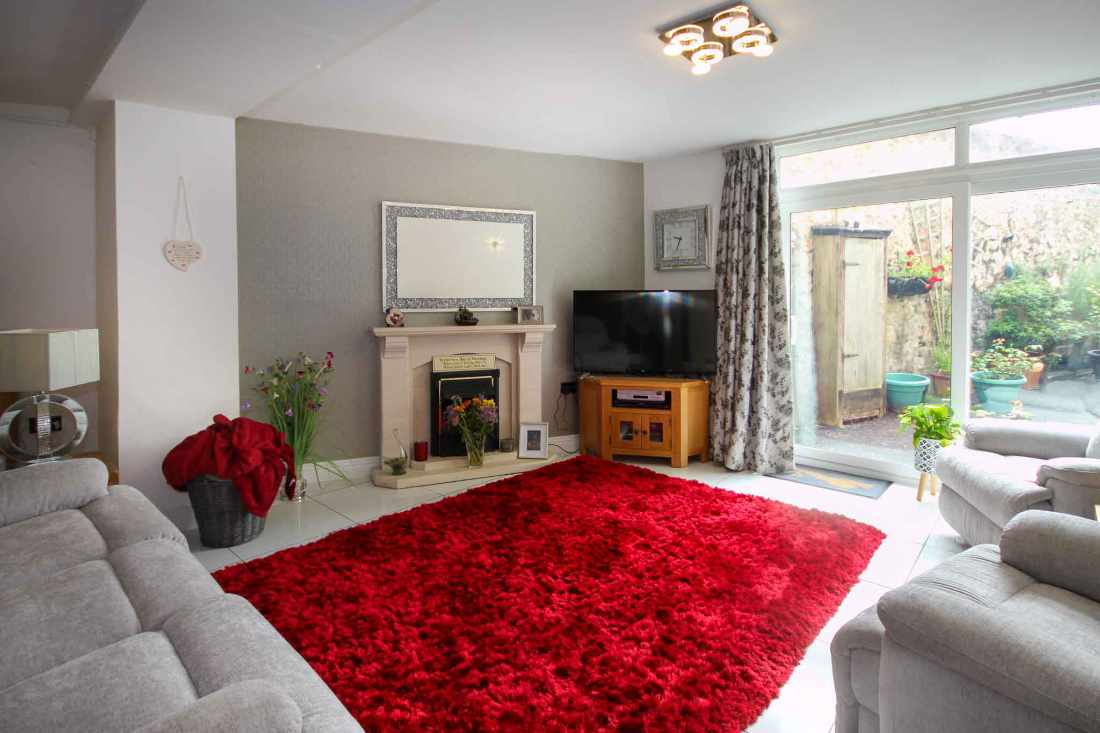 An Excellently Presented, 30-Bedroom En-suite Hotel