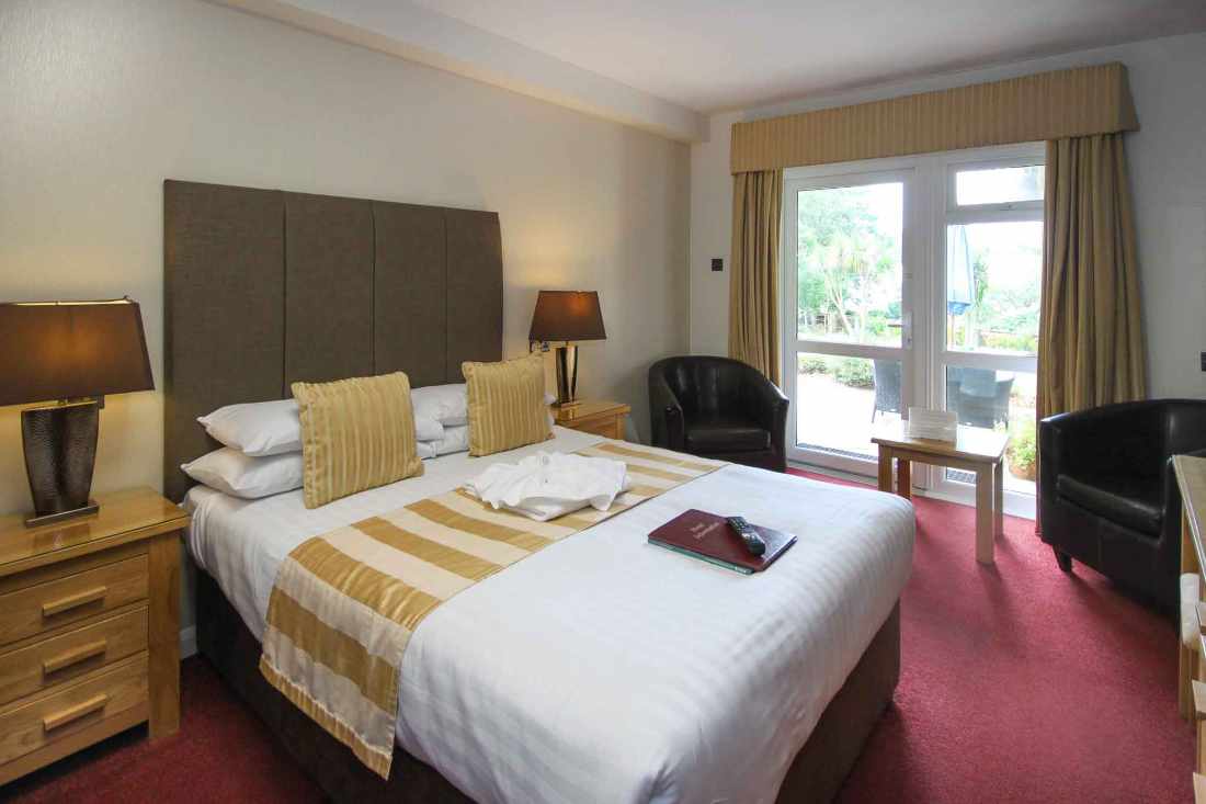 An Excellently Presented, 30-Bedroom En-suite Hotel