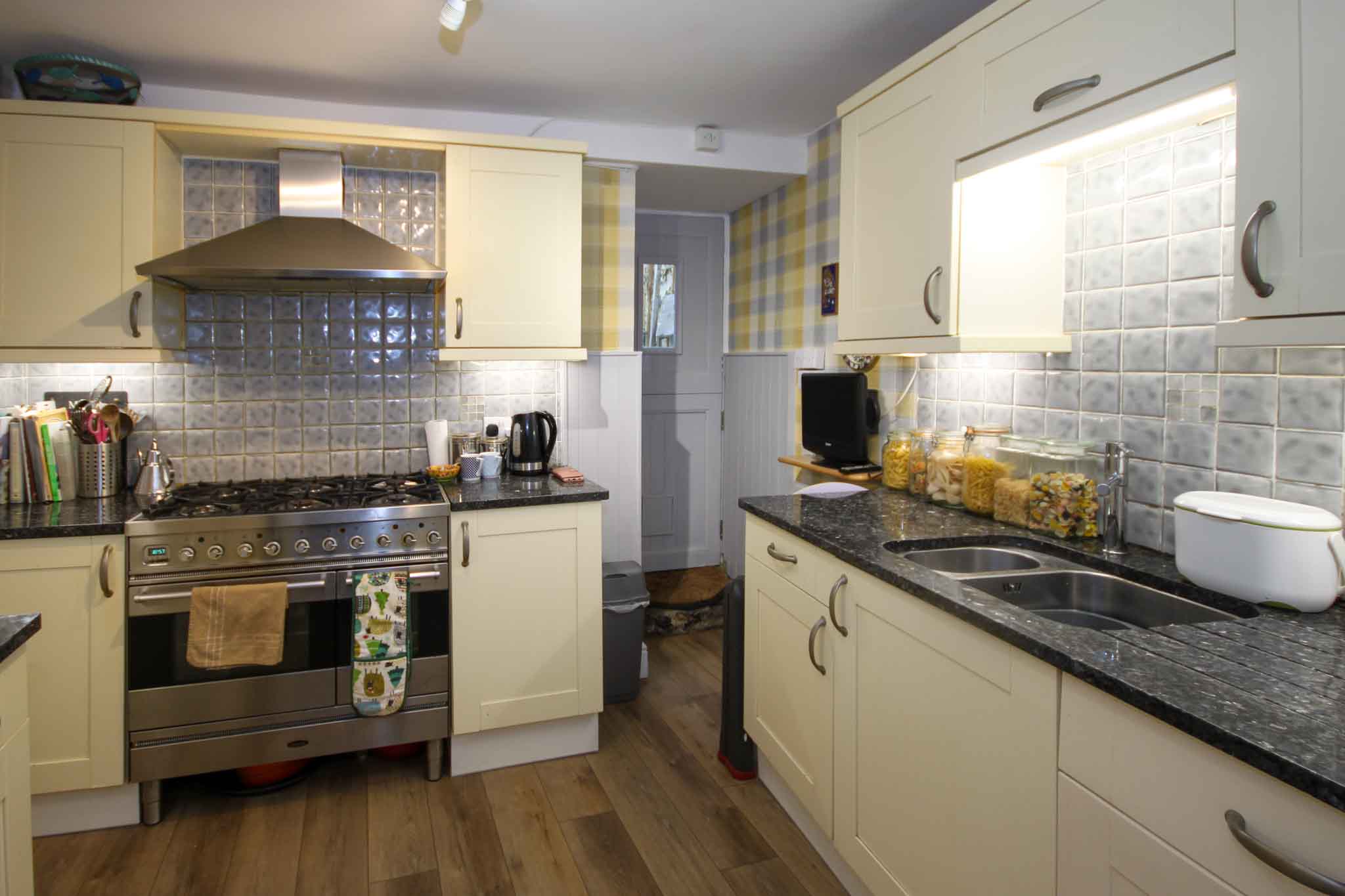 A Pretty 3 Bedroomed Grade 2 Listed Merchants House