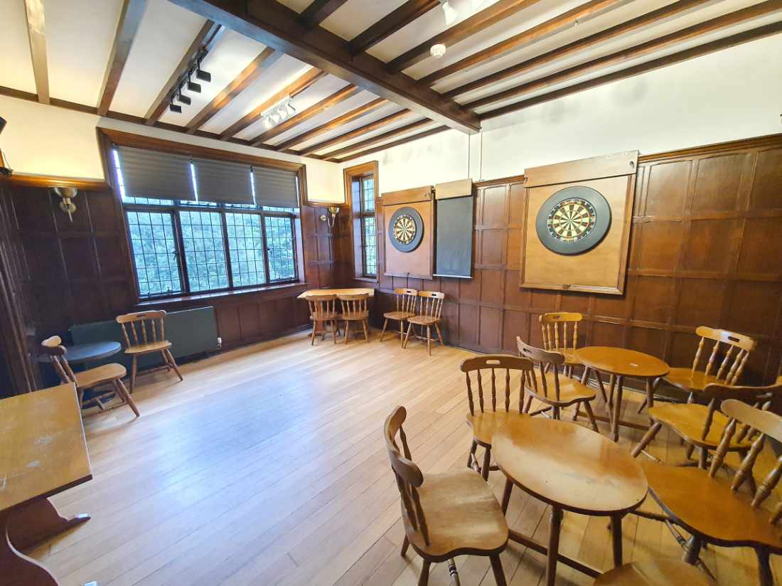 A Wonderful Squash, Fitness and Leisure Club For Sale
