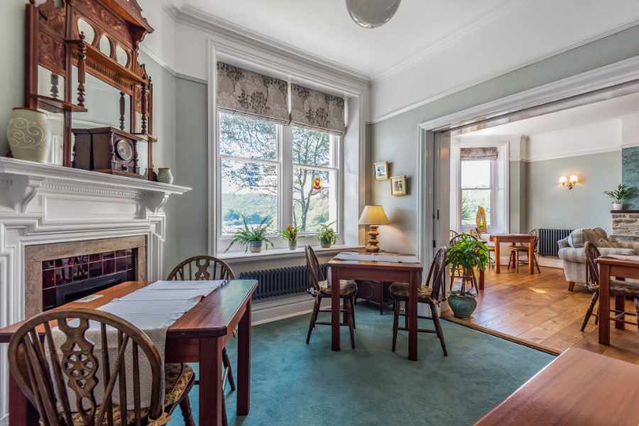 A Stunning & Luxurious 7-Bedroom Manor House