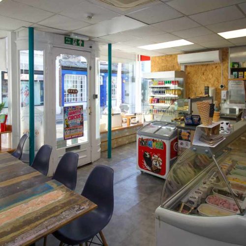 Cafe for sale in Totnes, Devon - A Prime-Positioned Cafe / Takeaway business for sale