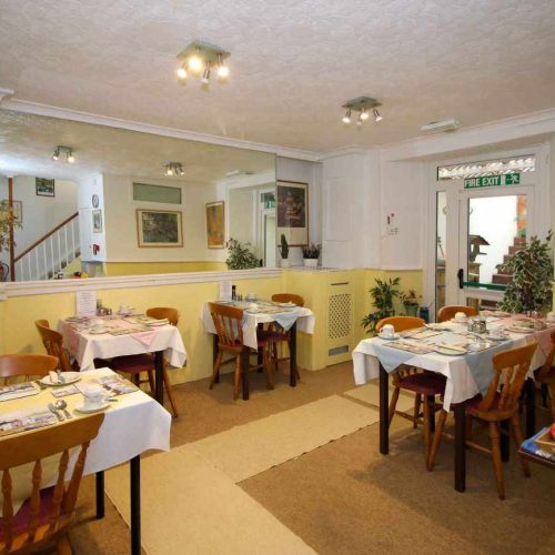 Hotel for sale in Torquay, Devon - A Wonderfully Positioned 6 en-suite Bedroom Guest House