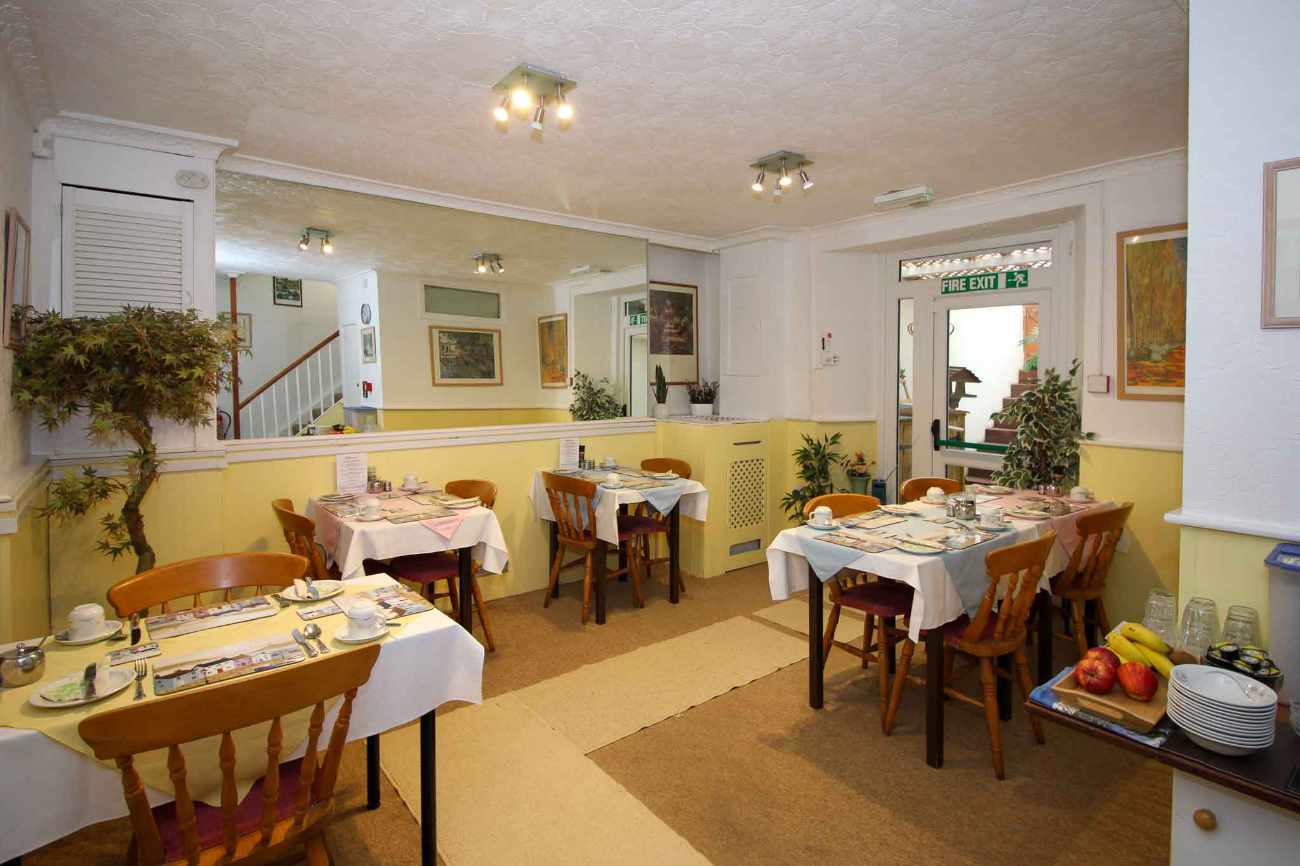 A Wonderfully Positioned 6 en-suite Bedroom Guest House