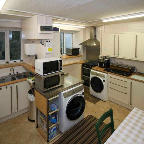 Hotel for sale in Torquay, Devon - A Wonderfully Positioned 6 en-suite Bedroom Guest House