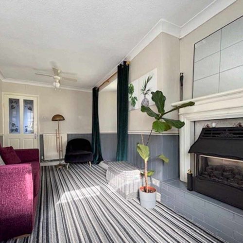 Hotel for sale in Paignton, Devon - A Beautiful 15 en-suite letting room Guest House
