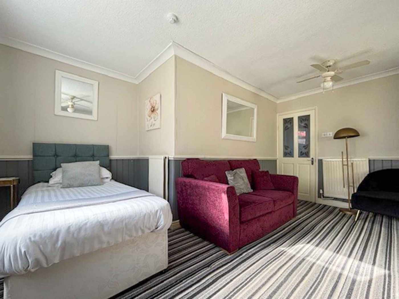 A Beautiful 15 en-suite letting room Guest House