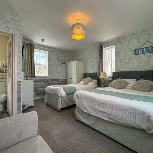 Hotel for sale in Paignton, Devon - A Beautiful 15 en-suite letting room Guest House