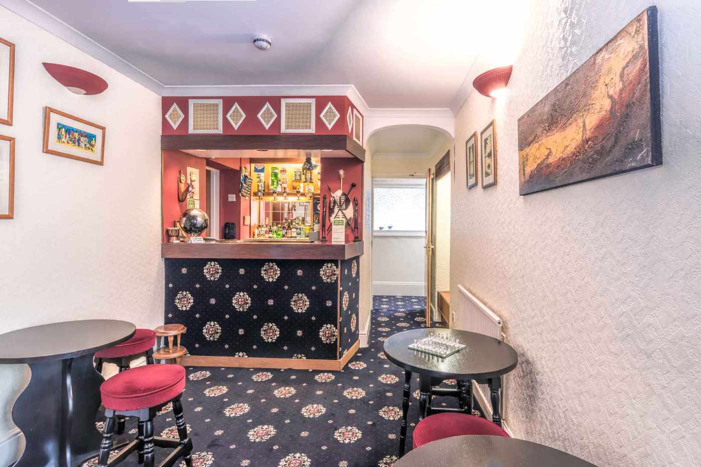 A Fantastically Presented, 15/16-Bedroom Hotel For Sale