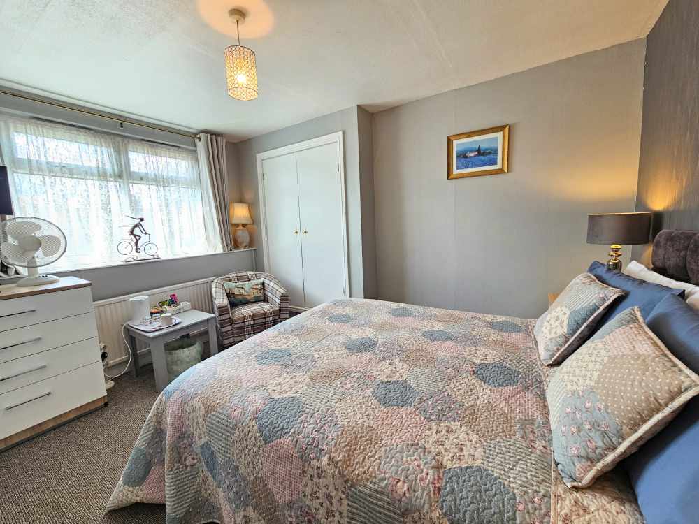 Hotel for sale in Paignton, Devon - A Delightful 8 Letting Bedroom Guest House For Sale