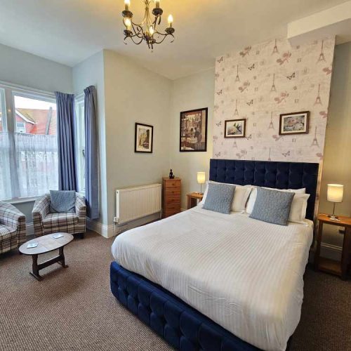 Hotel for sale in Paignton, Devon - A Delightful 8 Letting Bedroom Guest House For Sale