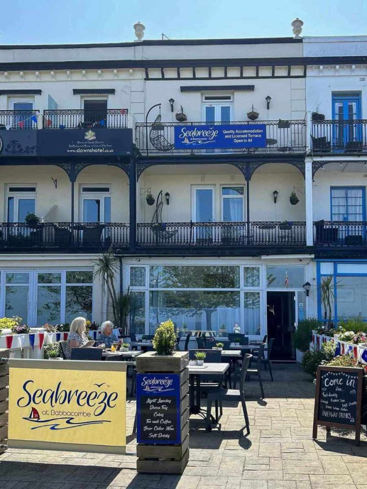 A perfectly Located Guest House, with 5 Luxury en-suite rooms