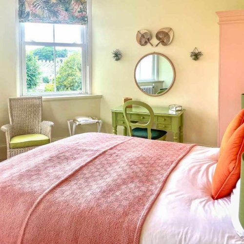 Commercial property for sale in Torquay, Devon - An Elegant & Spacious Detached family home for sale