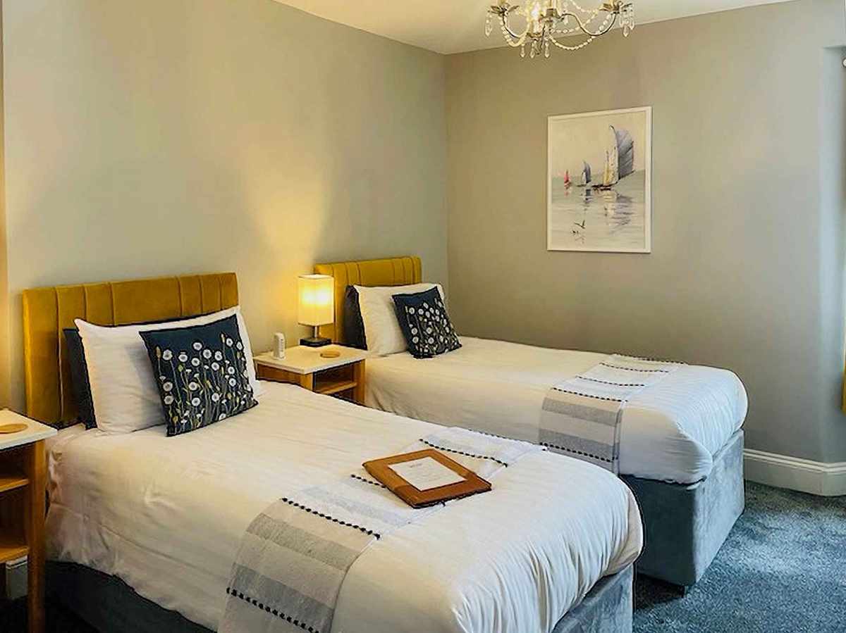 A perfectly Located Guest House, with 5 Luxury en-suite rooms