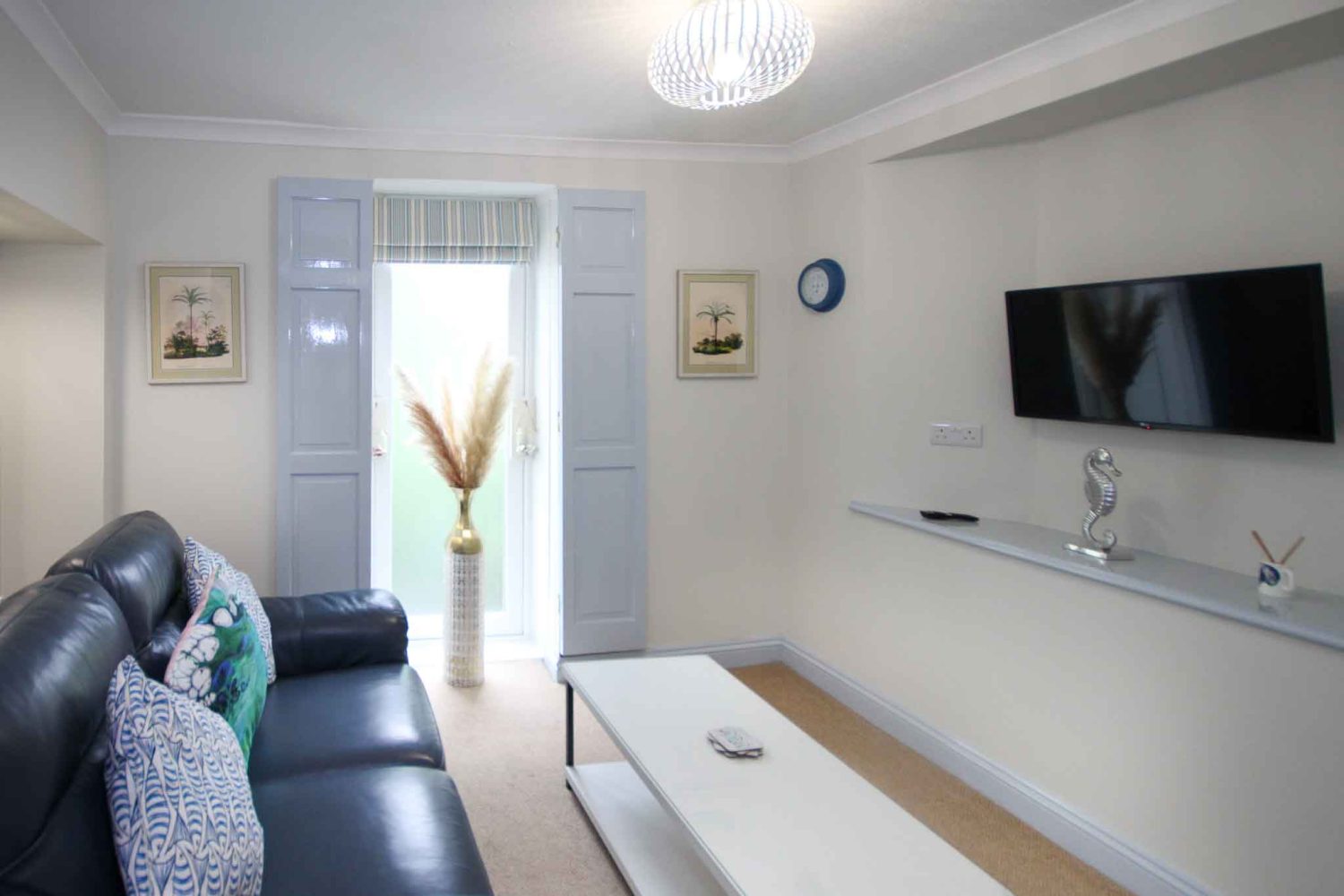 Commercial property for sale in Torquay, Devon - An Elegant & Spacious Detached family home for sale