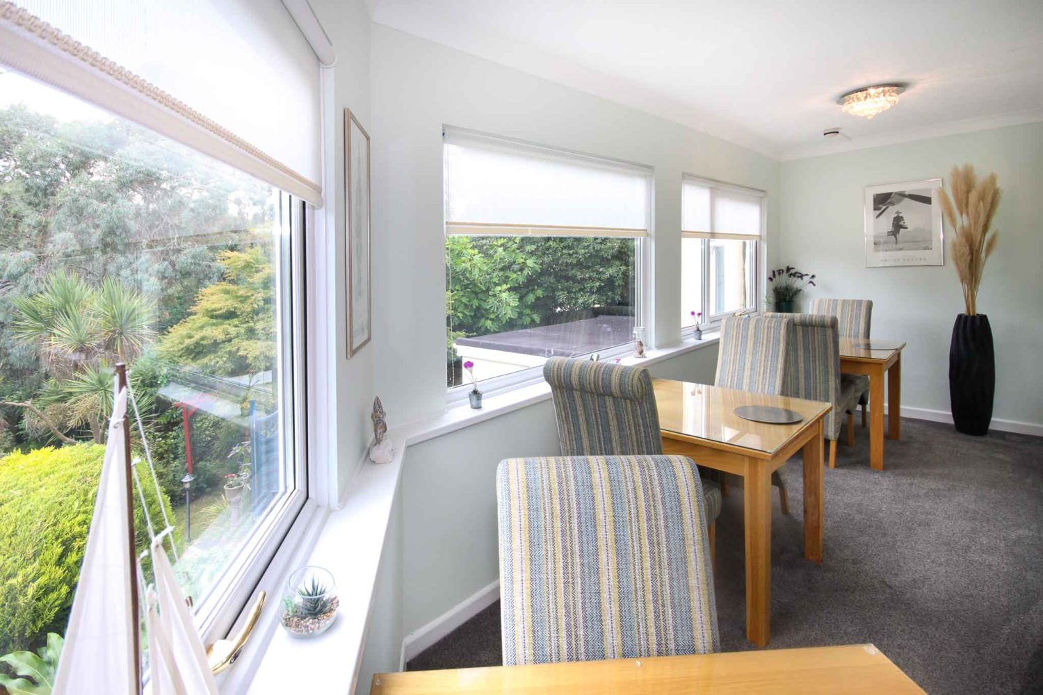 Commercial property for sale in Torquay, Devon - An Elegant & Spacious Detached family home for sale