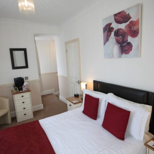 Guest house for sale in Torquay, Devon - Priced To Sell! Former Guest House In Prime Location.