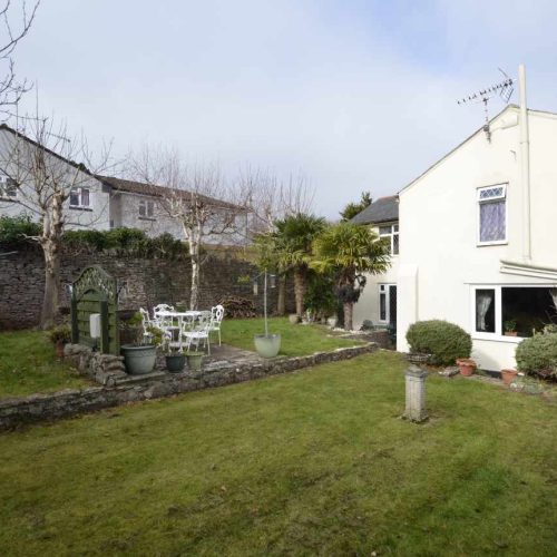 Development opportunity for sale in Torquay, Devon - A Beautiful detached property with 10 letting units