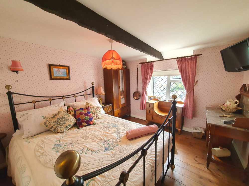 Development opportunity for sale in Torquay, Devon - A Beautiful detached property with 10 letting units