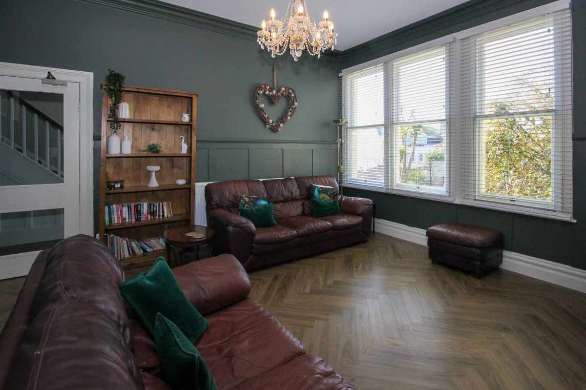A Fantastic 11 Bedroom Guest House