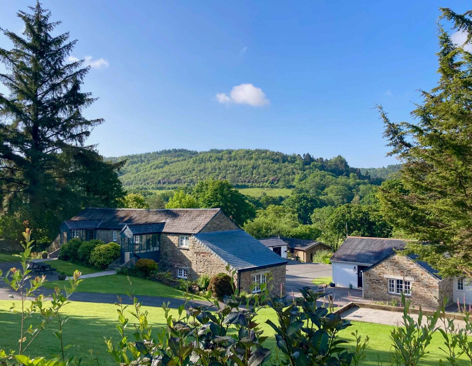 An Idyllic Holiday Cottage Complex, set in stunning Grounds