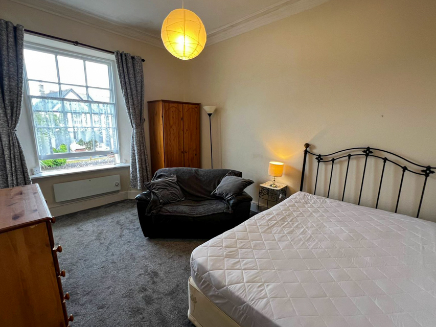 A Beautiful Detached Property with 10 Letting Units