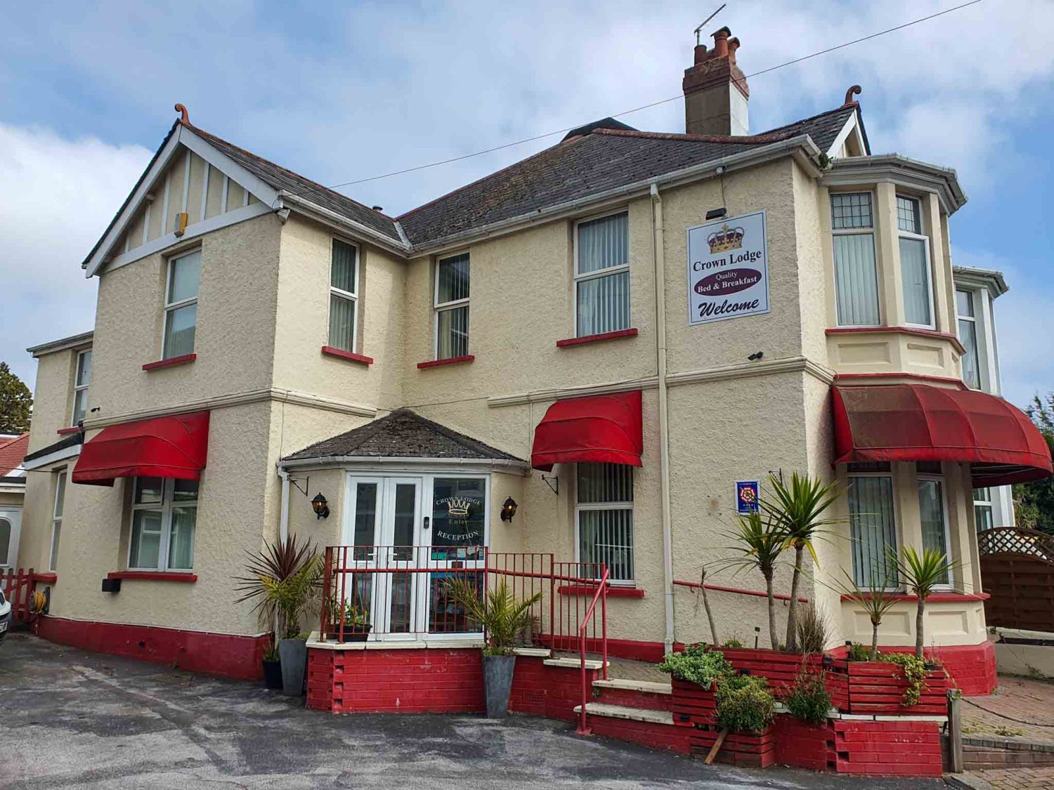 Hotel for sale in Torquay, Devon - A Spacious Former Guest House in Prime Location