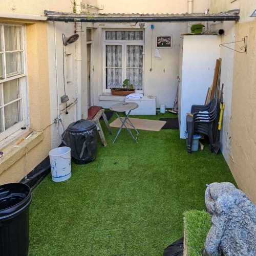 Hotel for sale in Torquay, Devon - A wonderfully located 6 en-suite bedroom Guest House