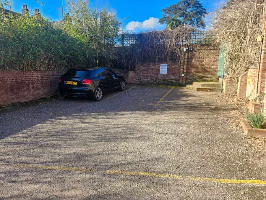 A Beautifully presented, former 8 letting unit guesthouse