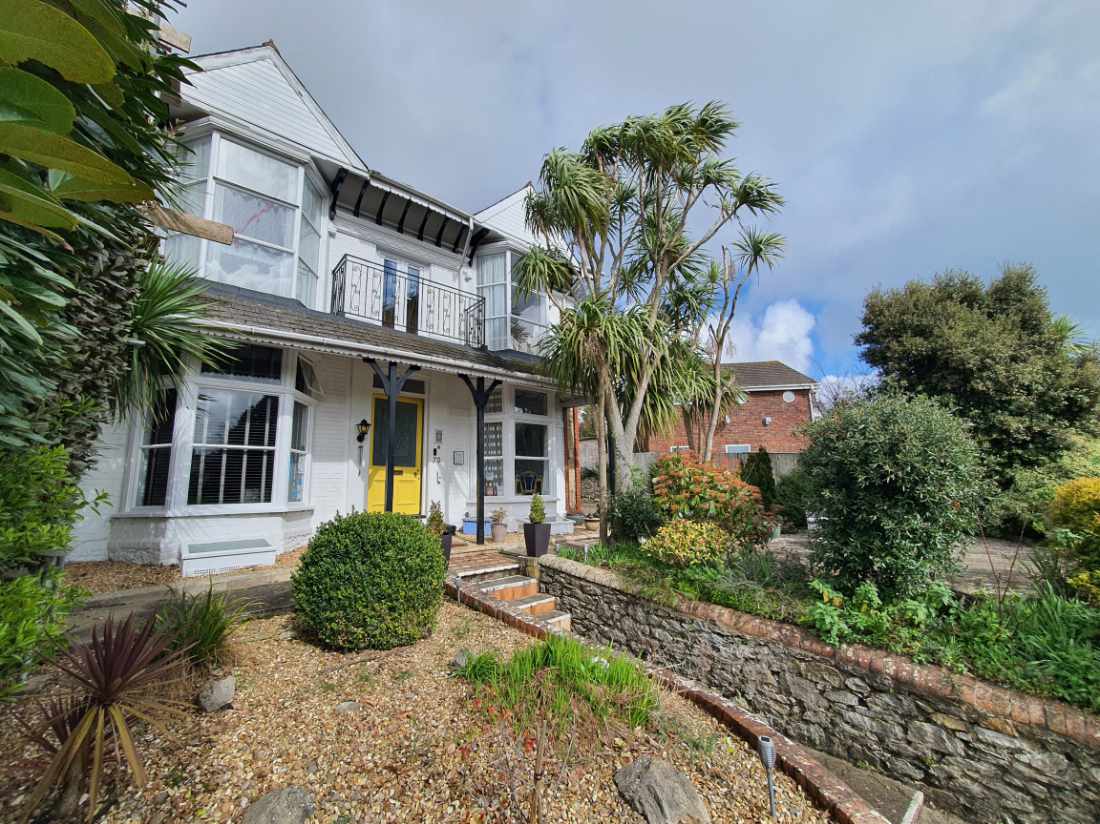 Commercial property for sale in Torquay, Devon - A Beautiful Victorian 10 bedroom family home
