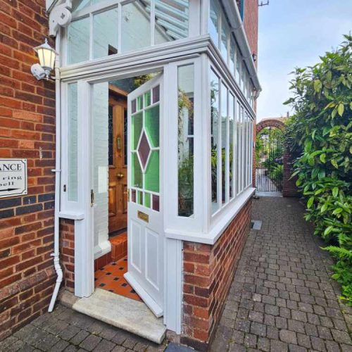 Hotel for sale in Exeter, Devon - A Beautifully presented, former 8 letting unit guesthouse