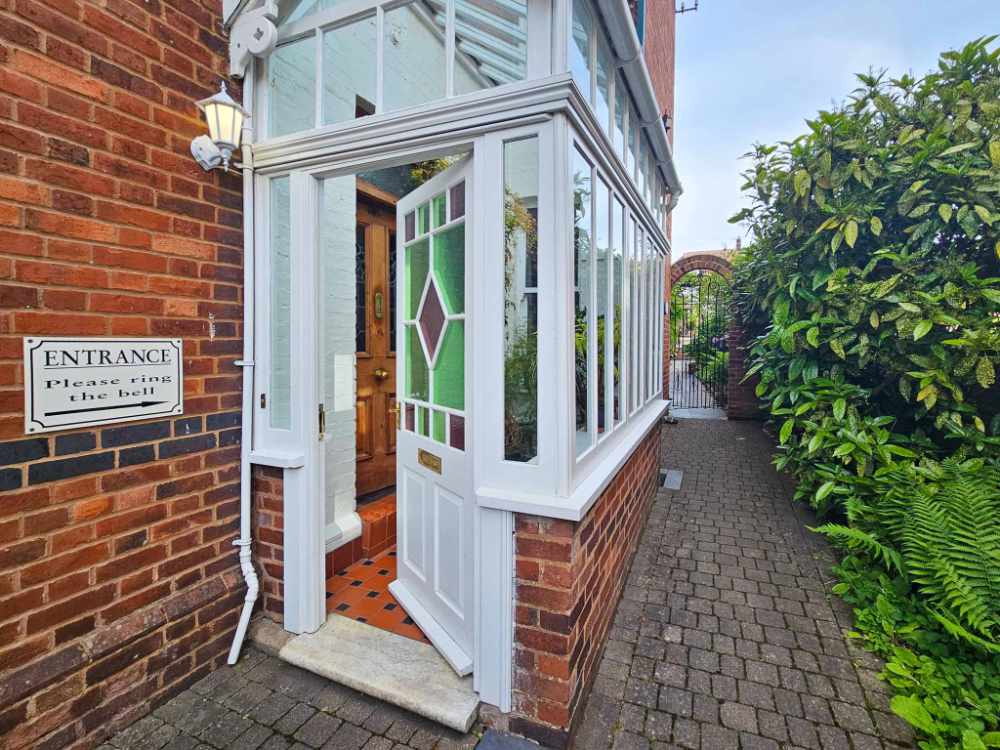 A Beautifully presented, former 8 letting unit guesthouse