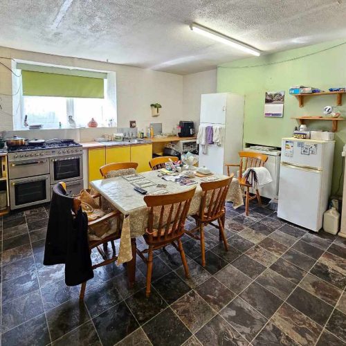 Hotel for sale in Torquay, Devon - A wonderfully located 6 en-suite bedroom Guest House