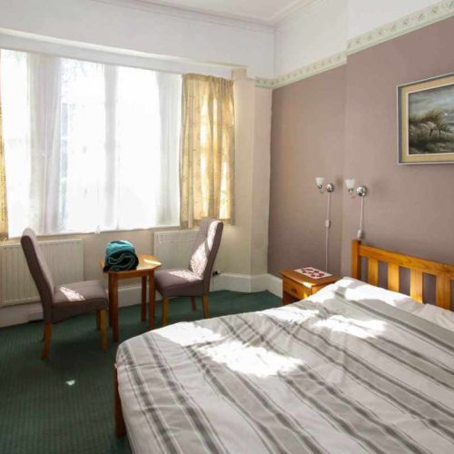 Hotel for sale in Torquay, Devon - A wonderfully located 6 en-suite bedroom Guest House