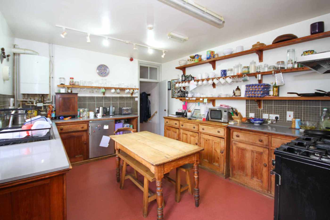 A Beautifully presented, former 8 letting unit guesthouse
