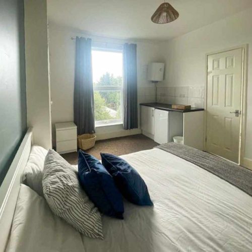 Investment property for sale in Paignton, Devon - A Spacious & Successful Semi-Detached HMO