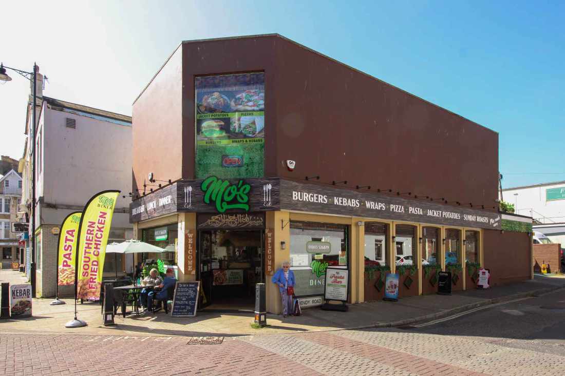 A Prime Positioned, High-Street café / take-away Business for sale