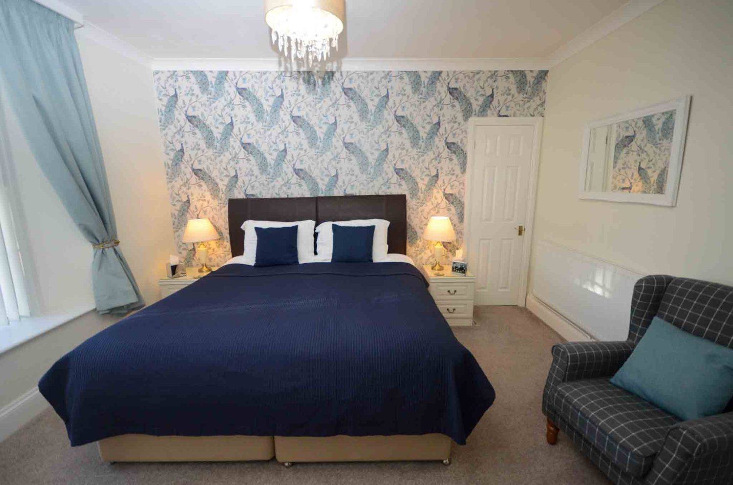 Hotel for sale in Torquay, Devon - A Stunning Guest House for Sale in a Prime Location