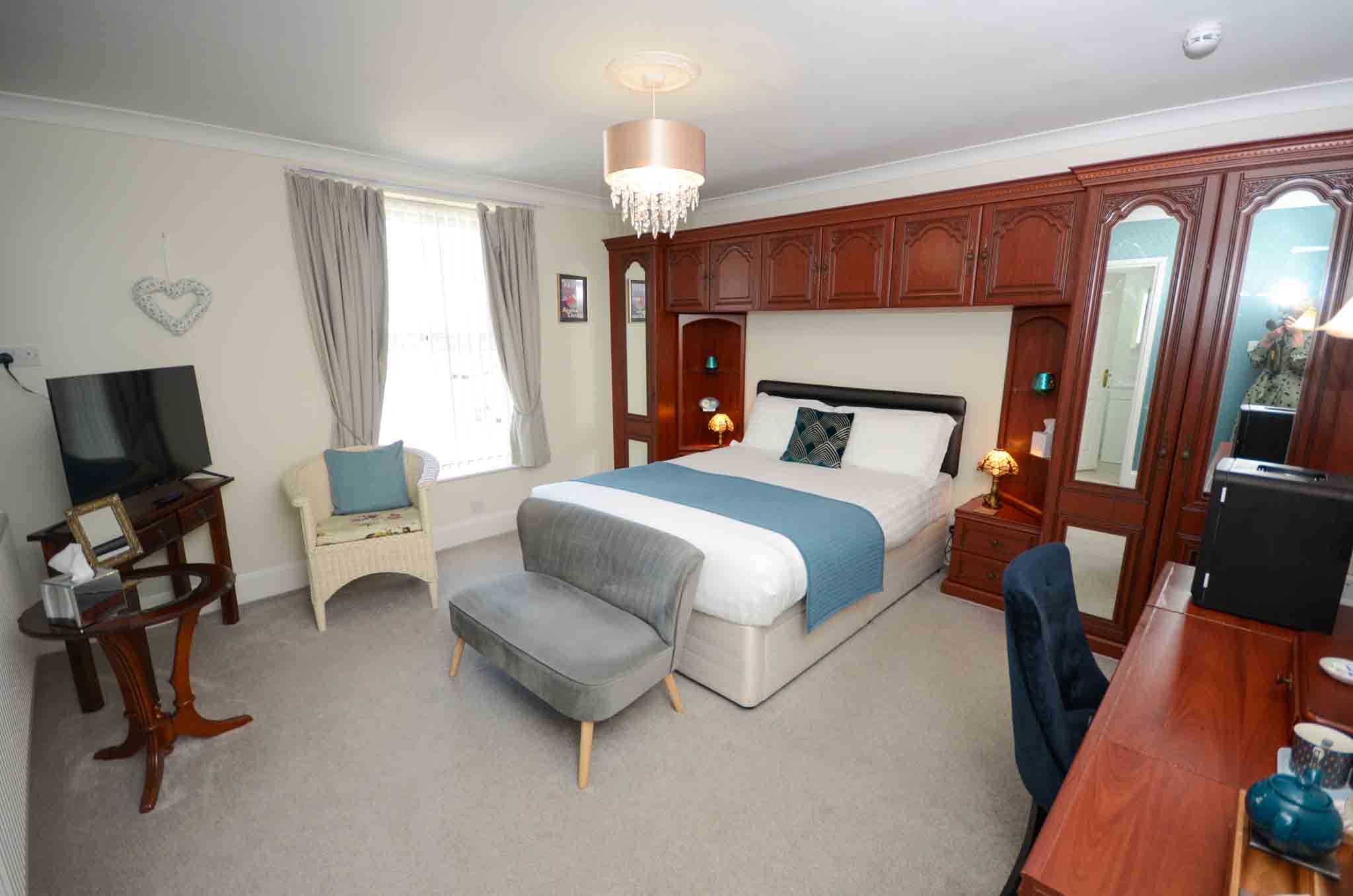 A Stunning Guest House for Sale in a Prime Location