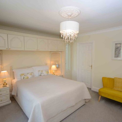 Hotel for sale in Torquay, Devon - A Stunning Guest House for Sale in a Prime Location