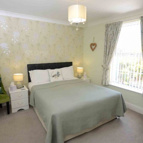 Hotel for sale in Torquay, Devon - A Stunning Guest House for Sale in a Prime Location