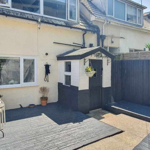 Retail store for sale in Brixham, Devon - A well-located vacant premises in the heart of Brixham