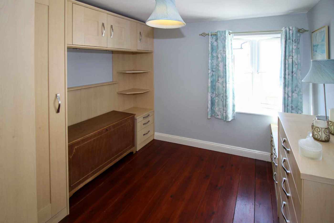 Restaurant for sale in Tiverton, Devon - A successful café with a 3 bedroom apartment for sale