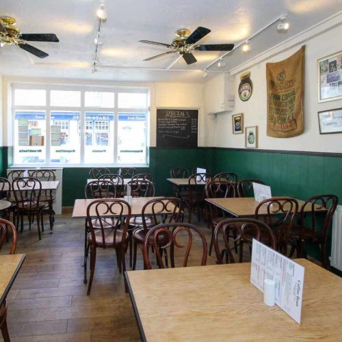 Restaurant for sale in Tiverton, Devon - A successful café with a 3 bedroom apartment for sale