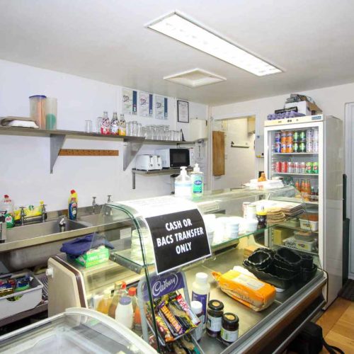 Restaurant for sale in Tiverton, Devon - A successful café with a 3 bedroom apartment for sale
