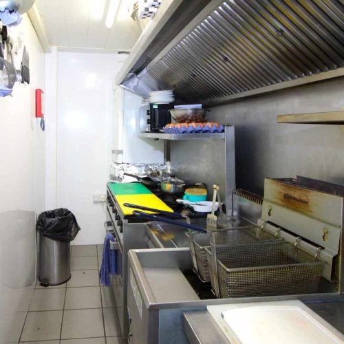 Restaurant for sale in Tiverton, Devon - A successful café with a 3 bedroom apartment for sale