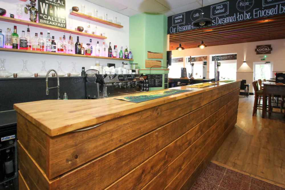 A fantastic turnkey, licensed Gastro Bar & Grill