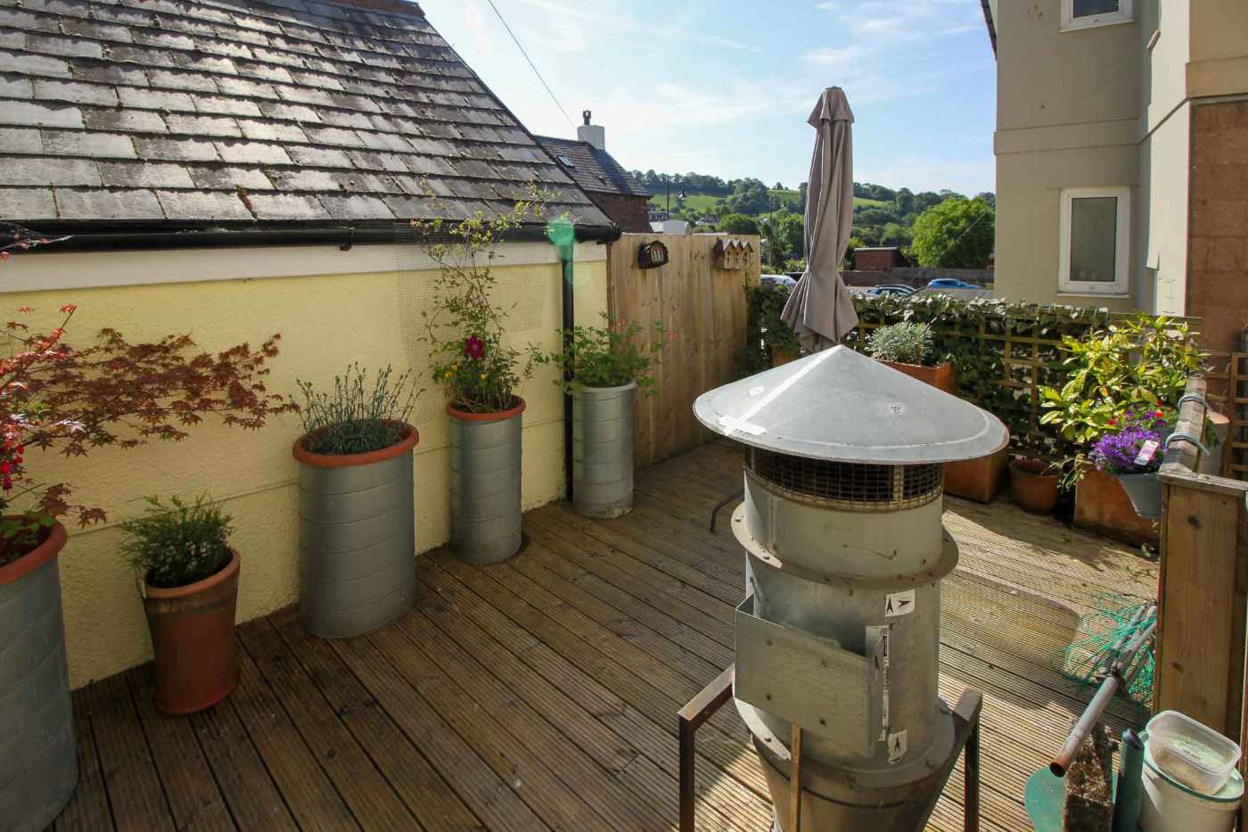 Restaurant for sale in Tiverton, Devon - A successful café with a 3 bedroom apartment for sale