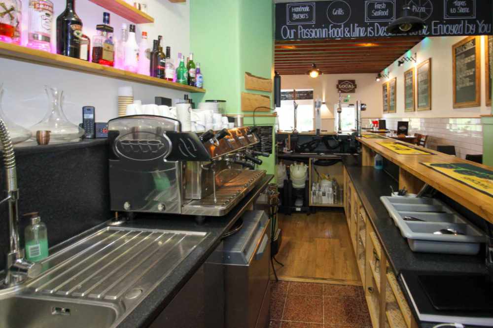 A fantastic turnkey, licensed Gastro Bar & Grill
